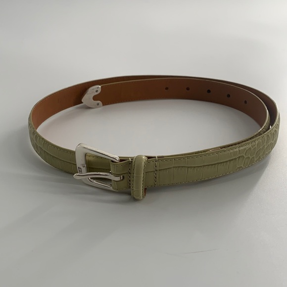 Lauren Ralph Lauren Accessories - NWT Ralph Lauren Italian leather Esther green belt XL